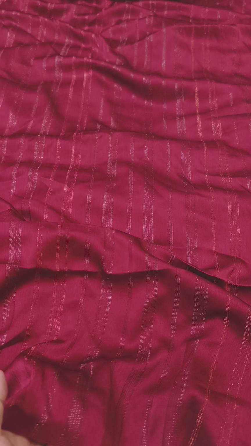 🥳 Sale Sale M-674. Rs.1490 Imported Most Luxurious Embossed Gold Winter Silk Same print Shirt & Truzer 2pc