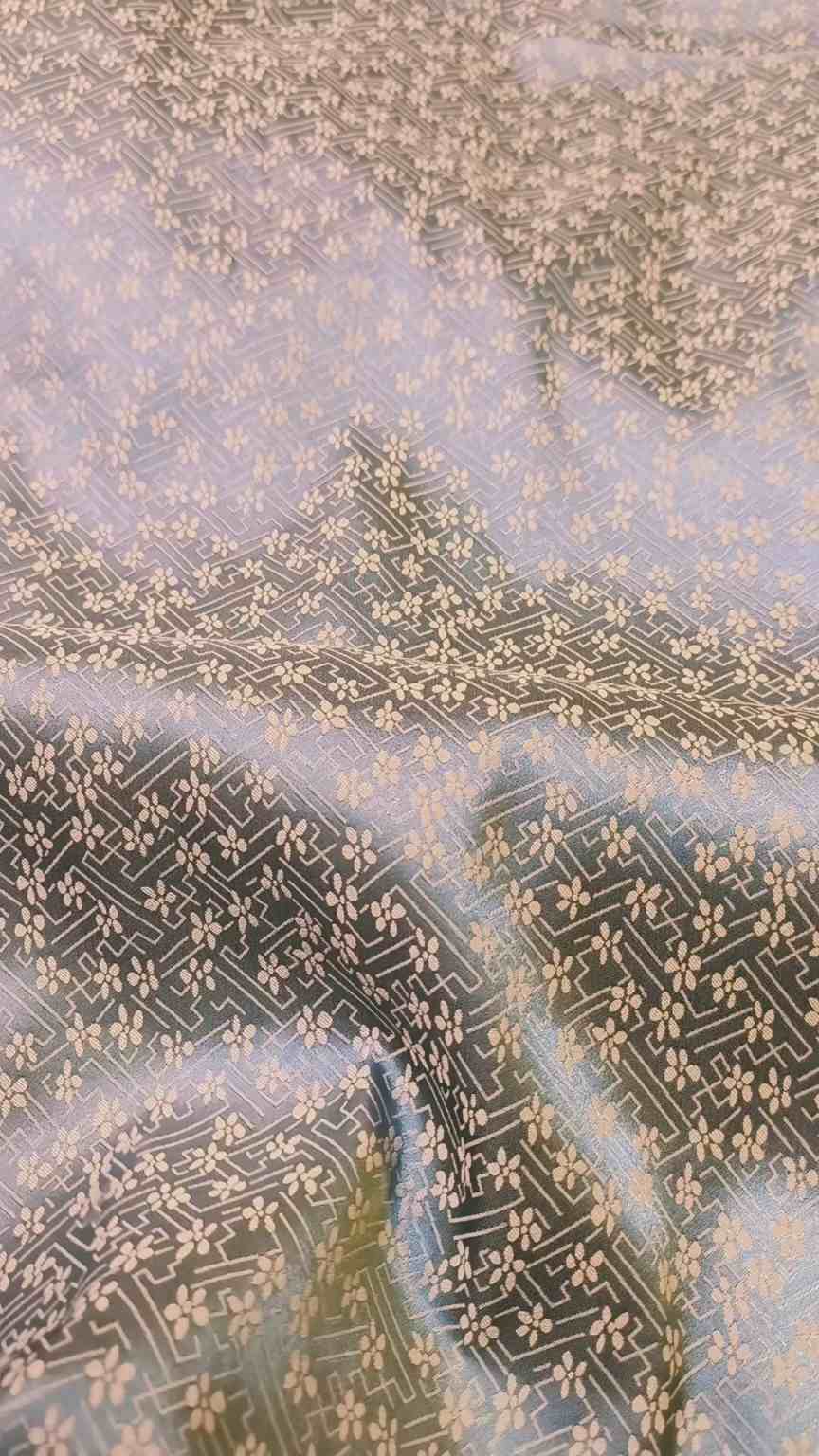 🥳 New Arrival M-726 Rs.1790 Imported Viscose Winter 3-D Jacquard China patti Same print Shirt & Truzer 2pc