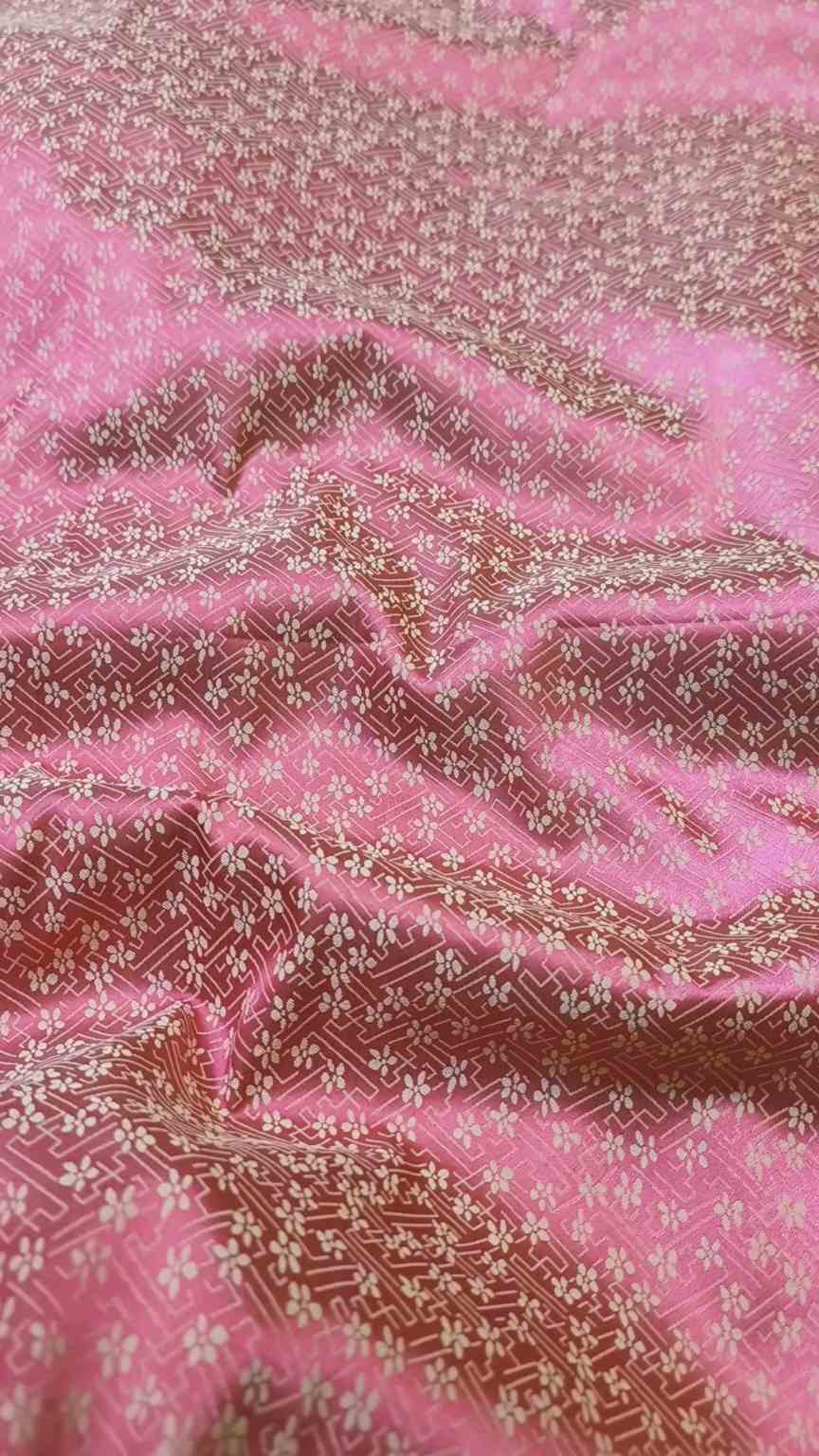 🥳 New Arrival M-725  Rs.1790 Imported Viscose Winter 3-D Jacquard China patti Same print Shirt & Truzer 2pc